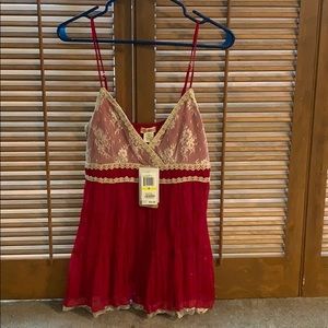 Red/lace tank